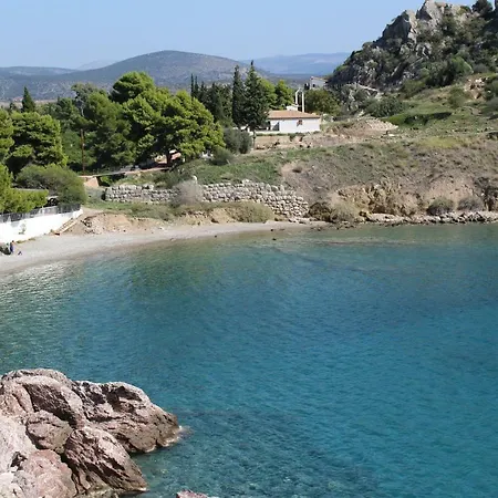 Διαμέρισμα 3 Bds-5min. Walk To The *